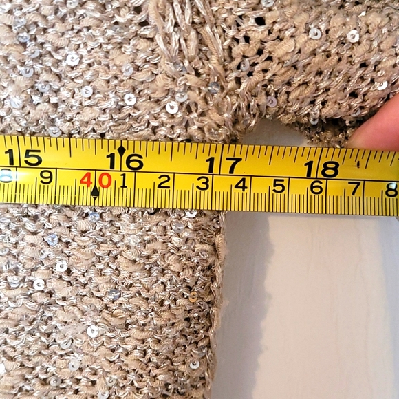 RE & CO xs Gold Sweater - Picture 6 of 7